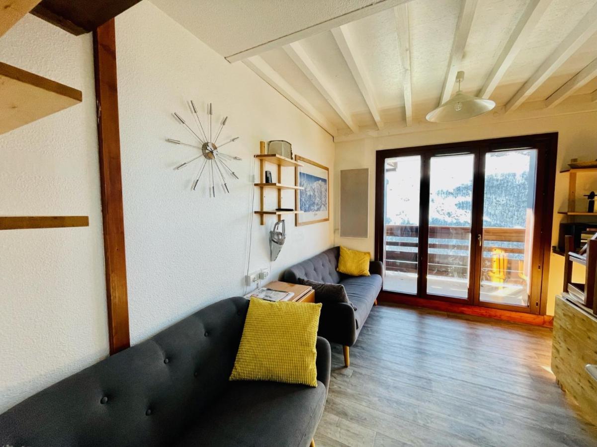 Apartment Les Menuires Skis Aux Pieds *